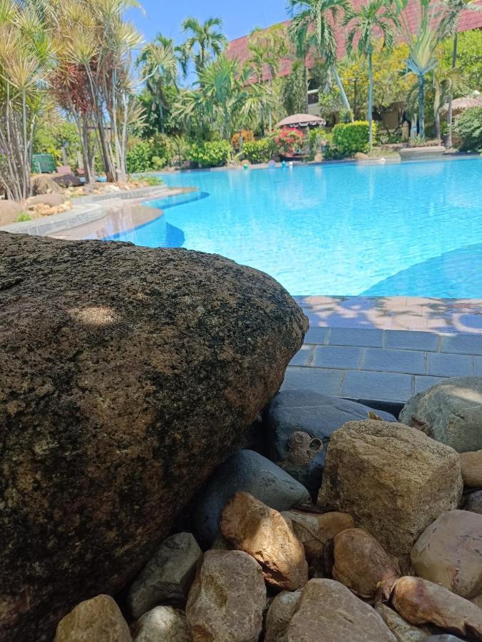 Ban Nam Mao Resort Na Chom Thian Ngoại thất bức ảnh