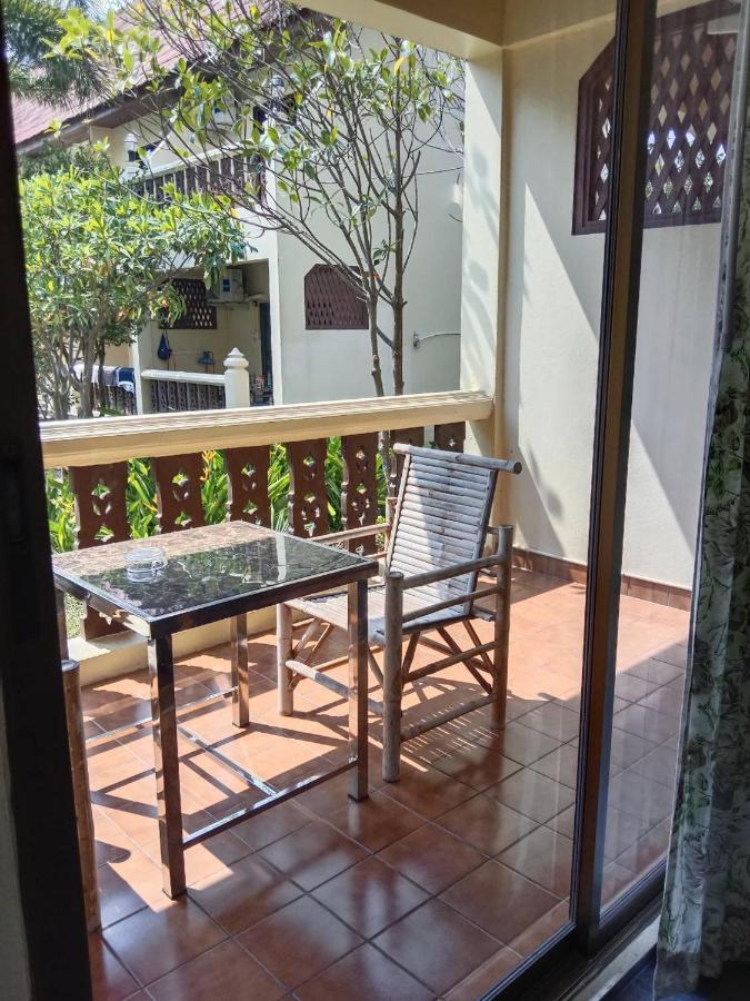 Ban Nam Mao Resort Na Chom Thian Ngoại thất bức ảnh